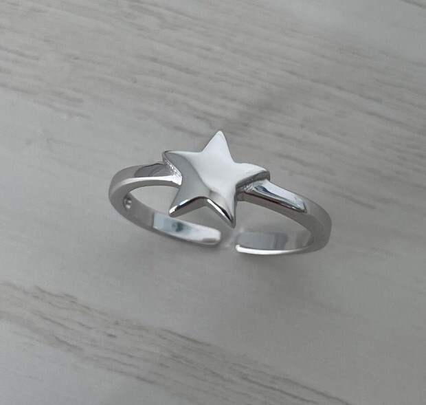 Valentine's Anniversary Gift For Women's Solid Metal Star Toe Ring 925 SS