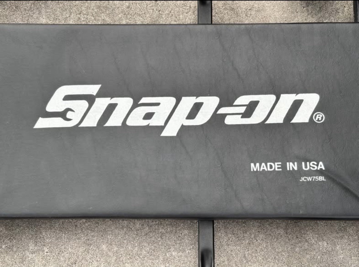 Minty Snap-On JCW75BL Flat-Oval Adjustable Head position Creeper in Black