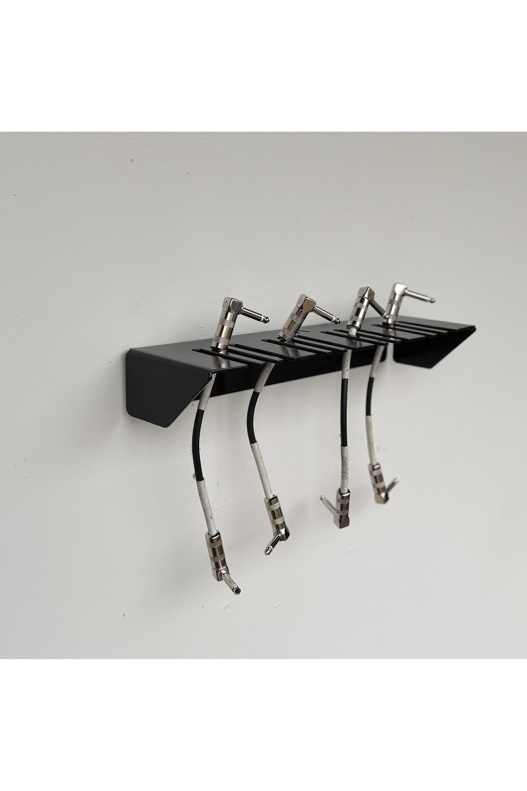 Wingman Floating Cable Organizer