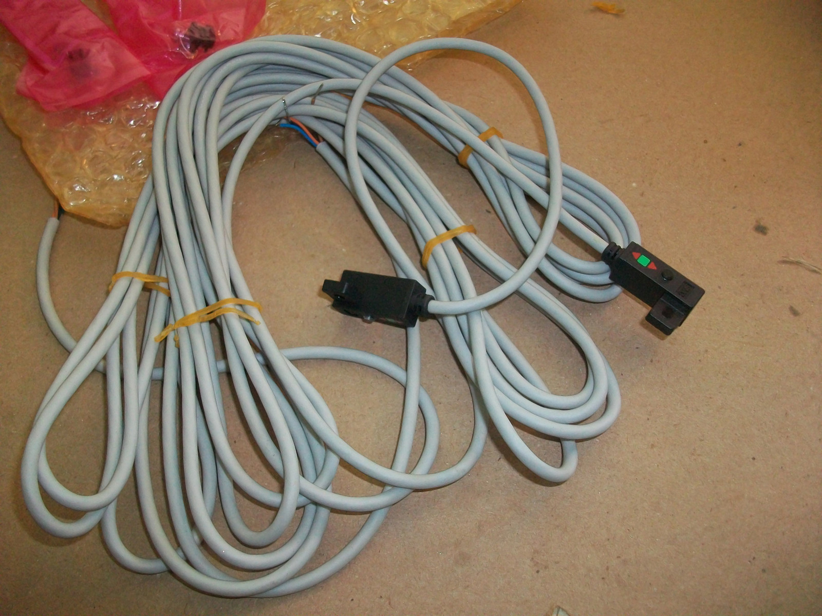 2pc SMC Reed Switch D-F79F   NEW