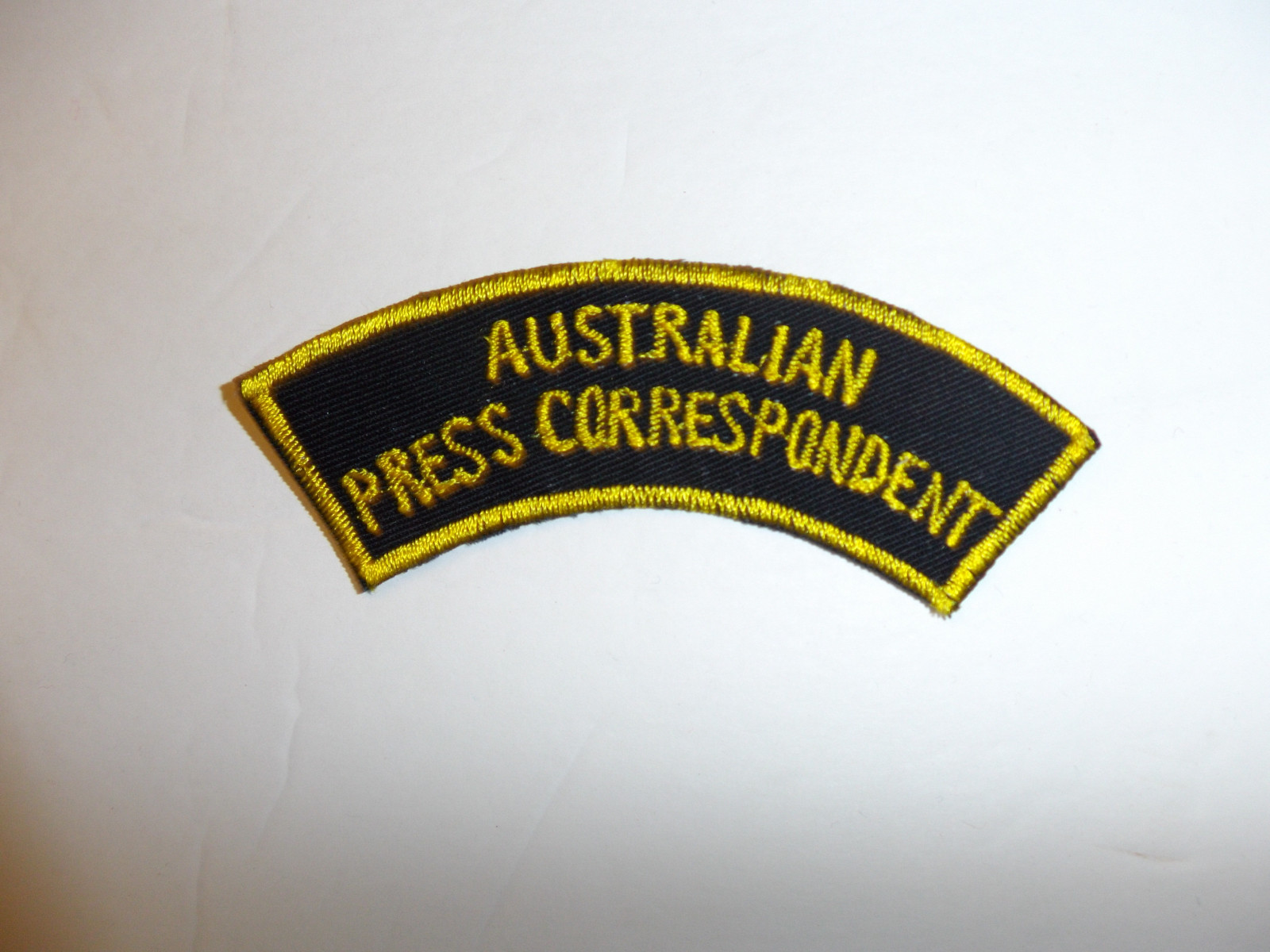 c0468 Vietnam Australian Press Correspondent Tab R9E