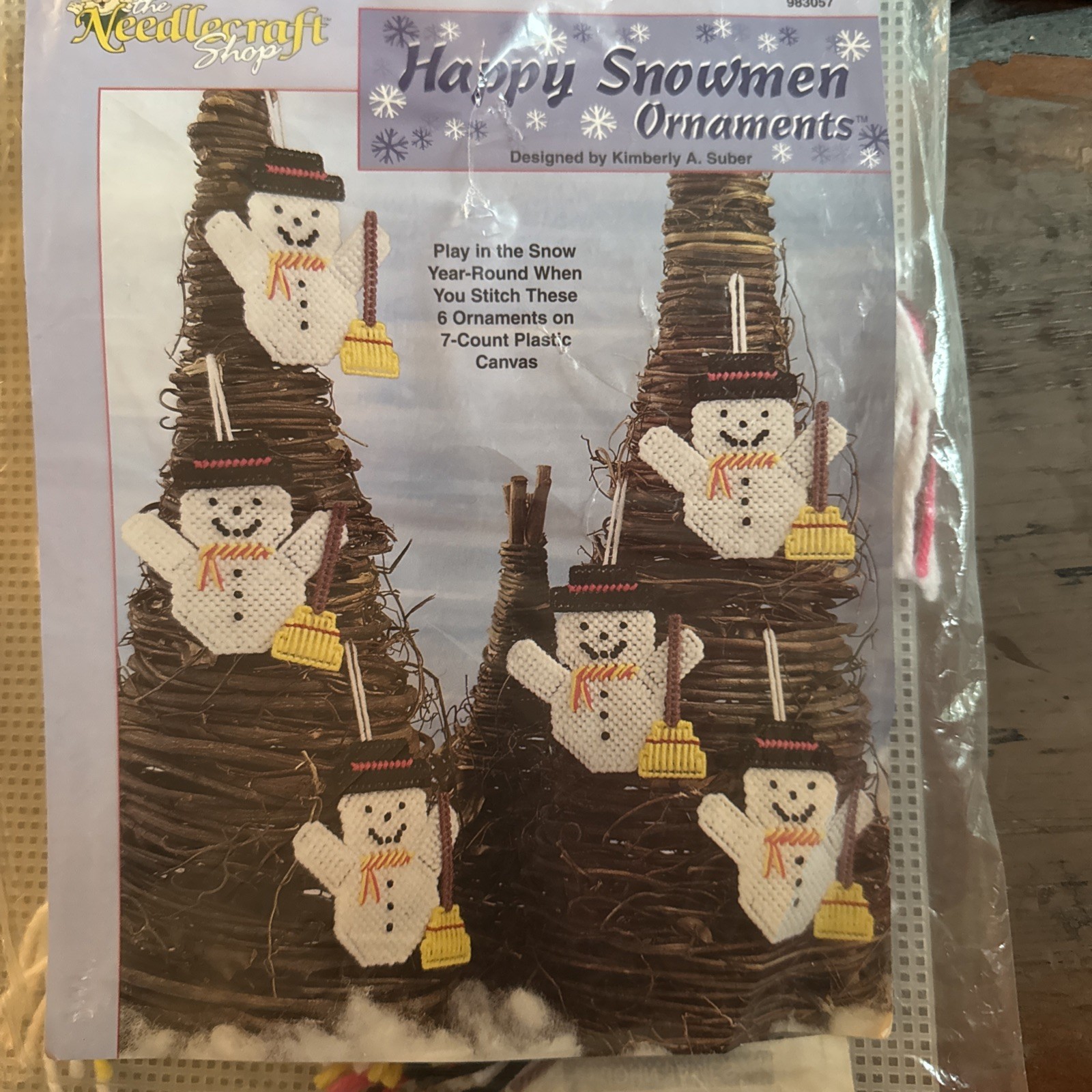 Happy Snowman Ornaments Plastic Canvas Kit Xmas Holiday Sealed Snowman Set Of 6