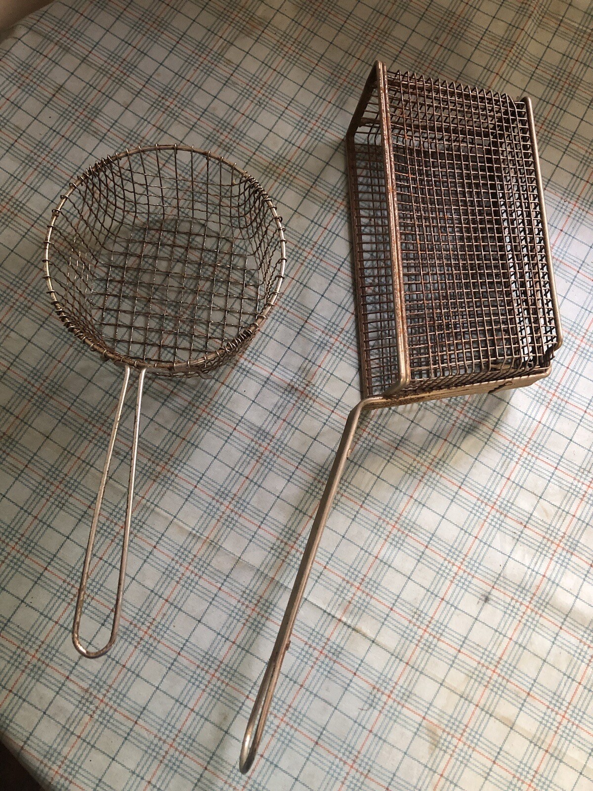 Rectangle Fry Basket And Smaller Deep Fry Oil Basket See Description
