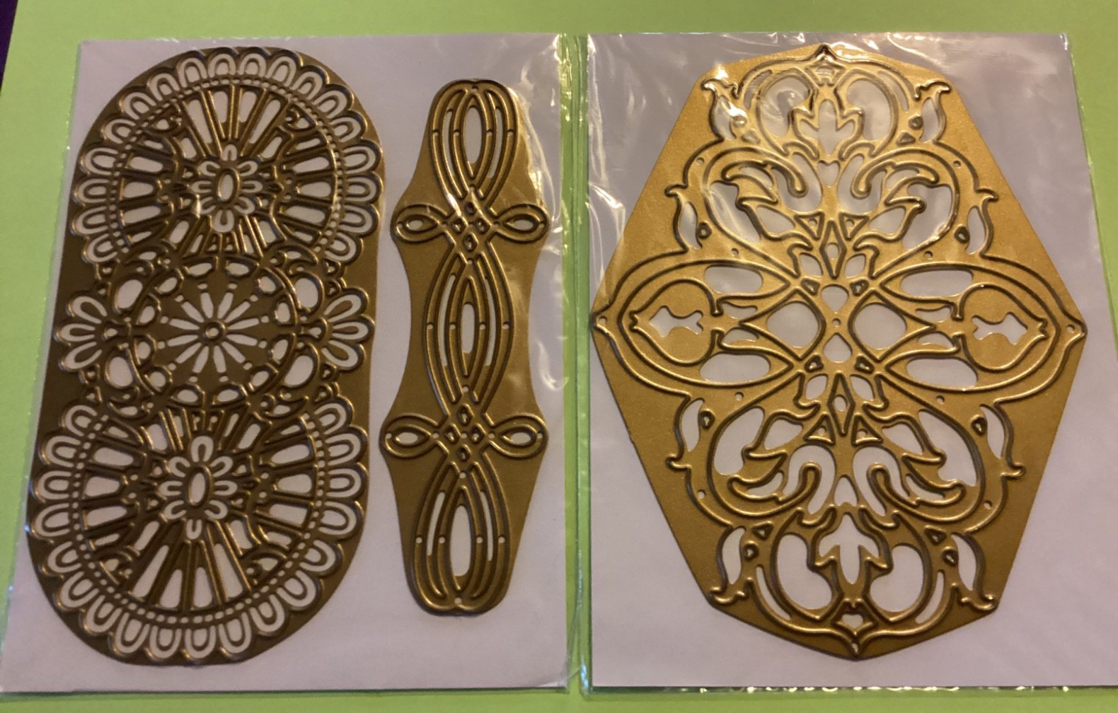 Anna Griffin Grace Medallion Elenor Lace Dies