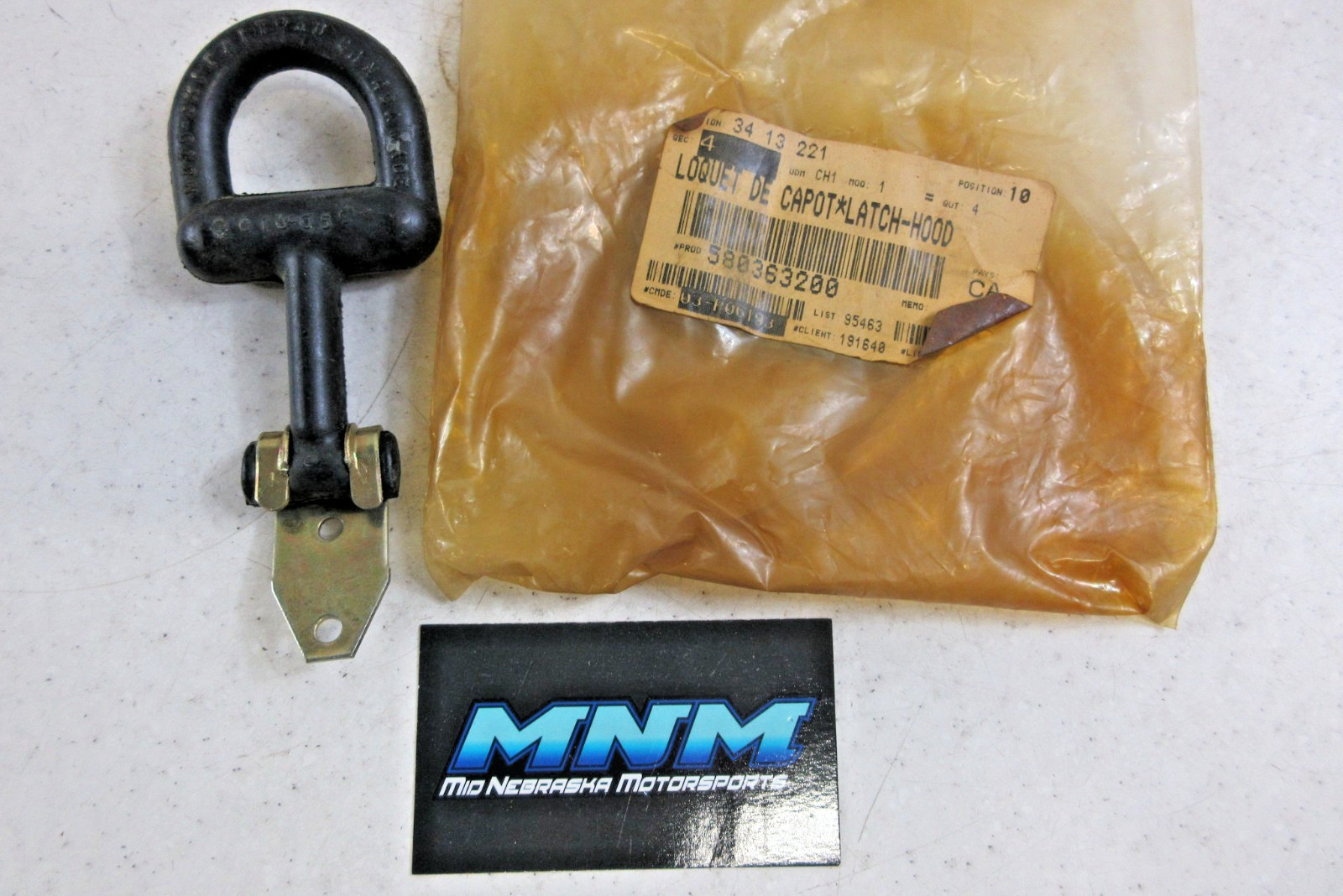 Ski-doo Summit Touring MXZ Legend Hood Rubber Strap Catch Latch GENUINE