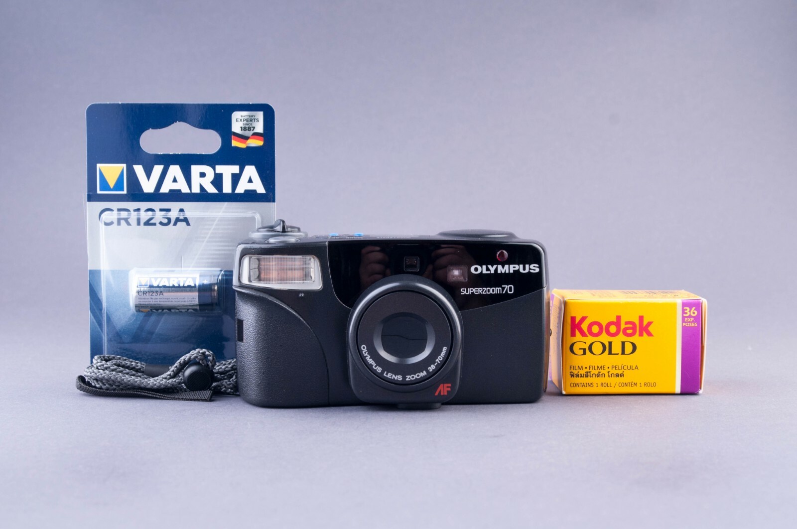 Olympus Superzoom 70 Quartz Date Point & Shoot Film Camera