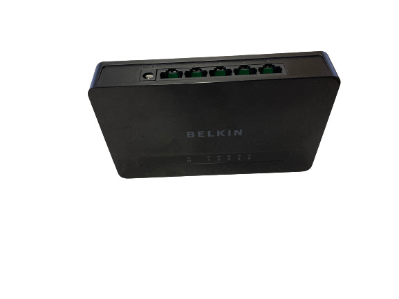 Brand New! Belkin 5-Port 10/100  Wired Network Switch  F4G0500.