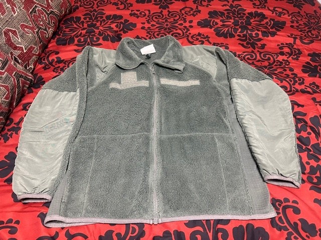 Army Military Cold Weather Gen III JACKET, FLEECE Small Short