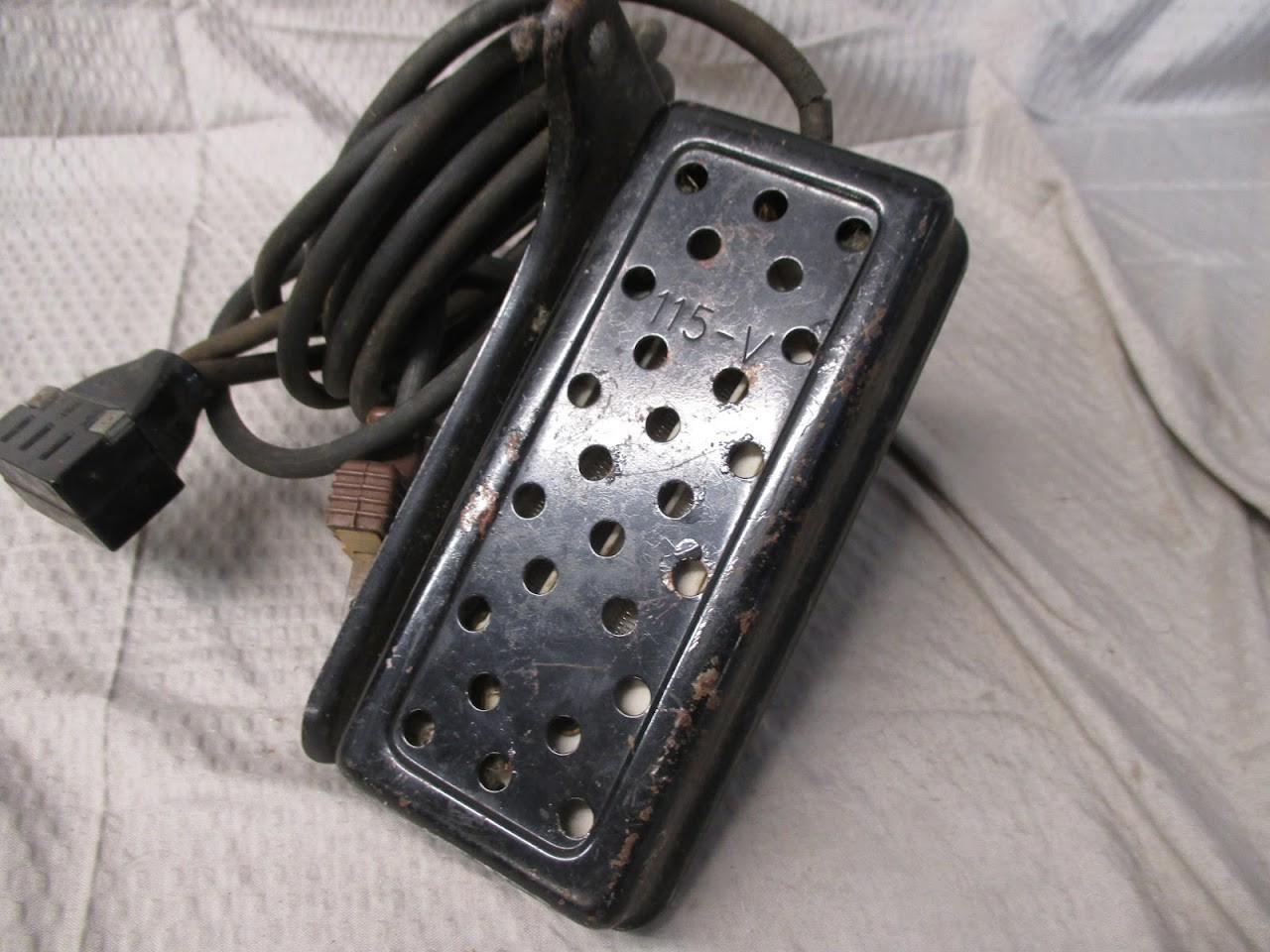Vintage Electrical MFG. Co. Sewing Machine Speed Foot Controller