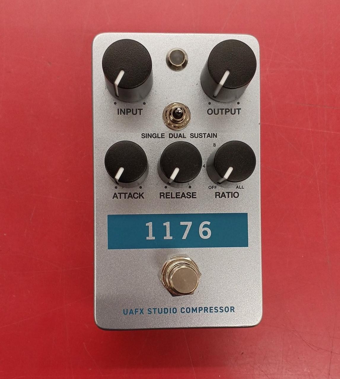 Universal Audio UAFX1176 Analog Compressor Pedal Stomp Box Used