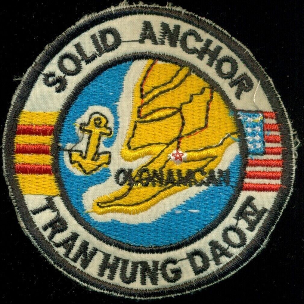 USN Solid Anchor Operation Tran Hung Dao IV Nam Can Vietnam Patch DC-1