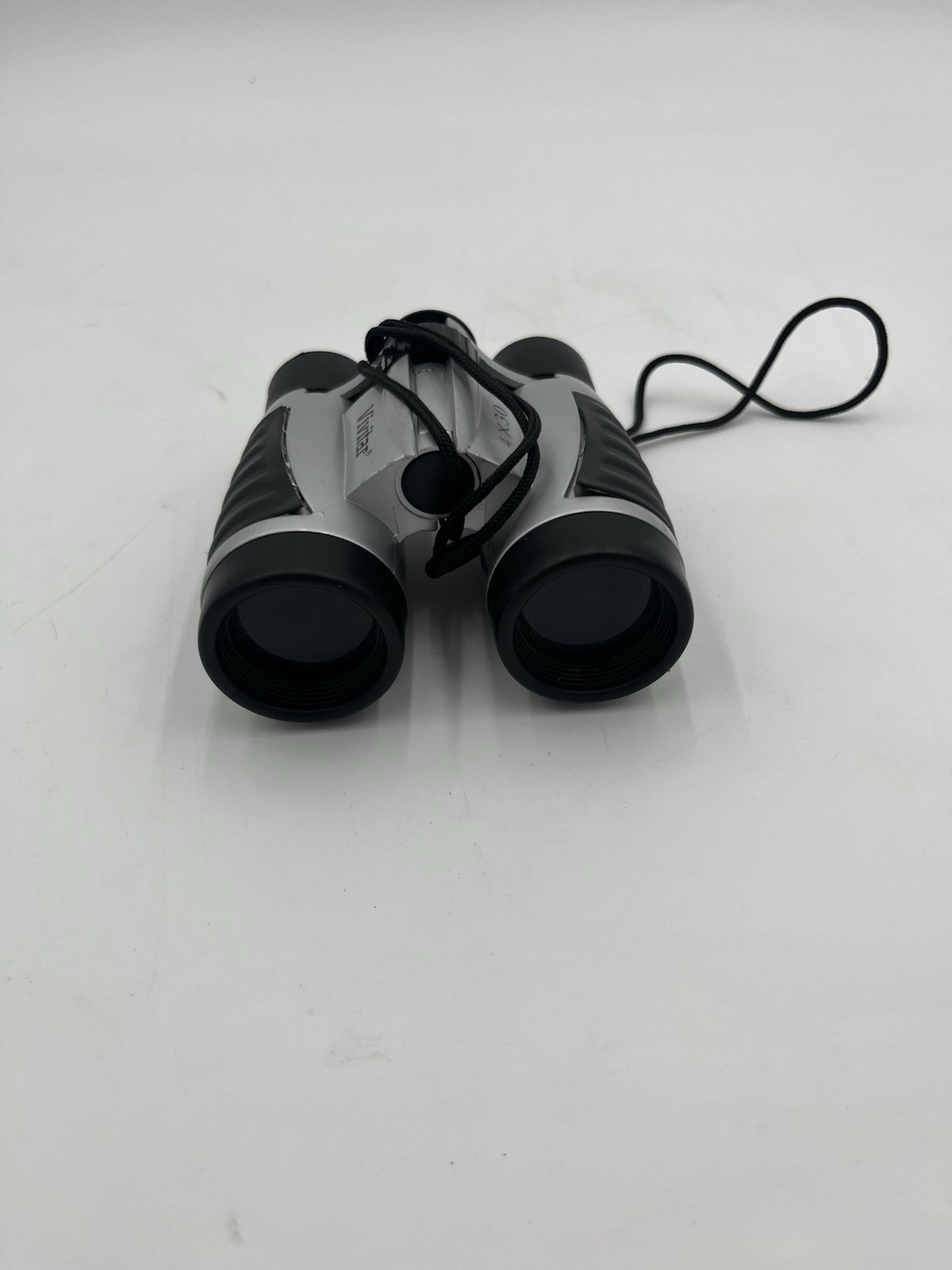 Vivitar 4x30 Compact Binoculars with Carrying Case Calder Race Course Edition
