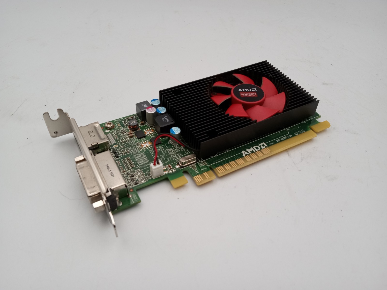 AMD Radeon R5 340X 2GB Low Profile PCIe Graphics Card DVI DP 109-C87051-00 -RR