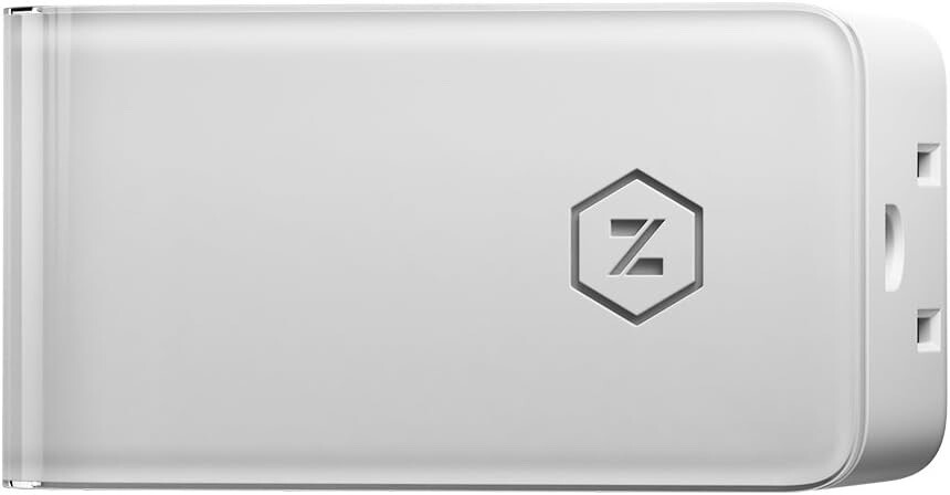 NIB 3 Pack of ZULI Smartplugs