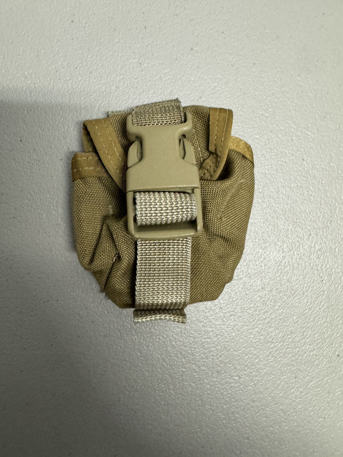 USGI USMC Coyote Brown M67 Grenade Pouch 8465-01-558-5185 ILBE Molle
