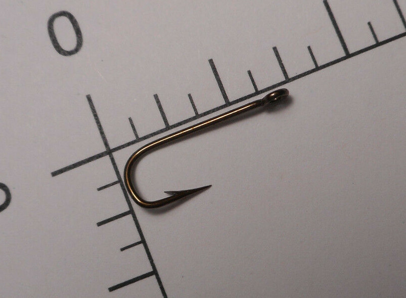 MUSTAD #7 Fly Tying SNECK HOOKS HOLLOW POINT RINGED BRONZED EX STRONG 3851 A