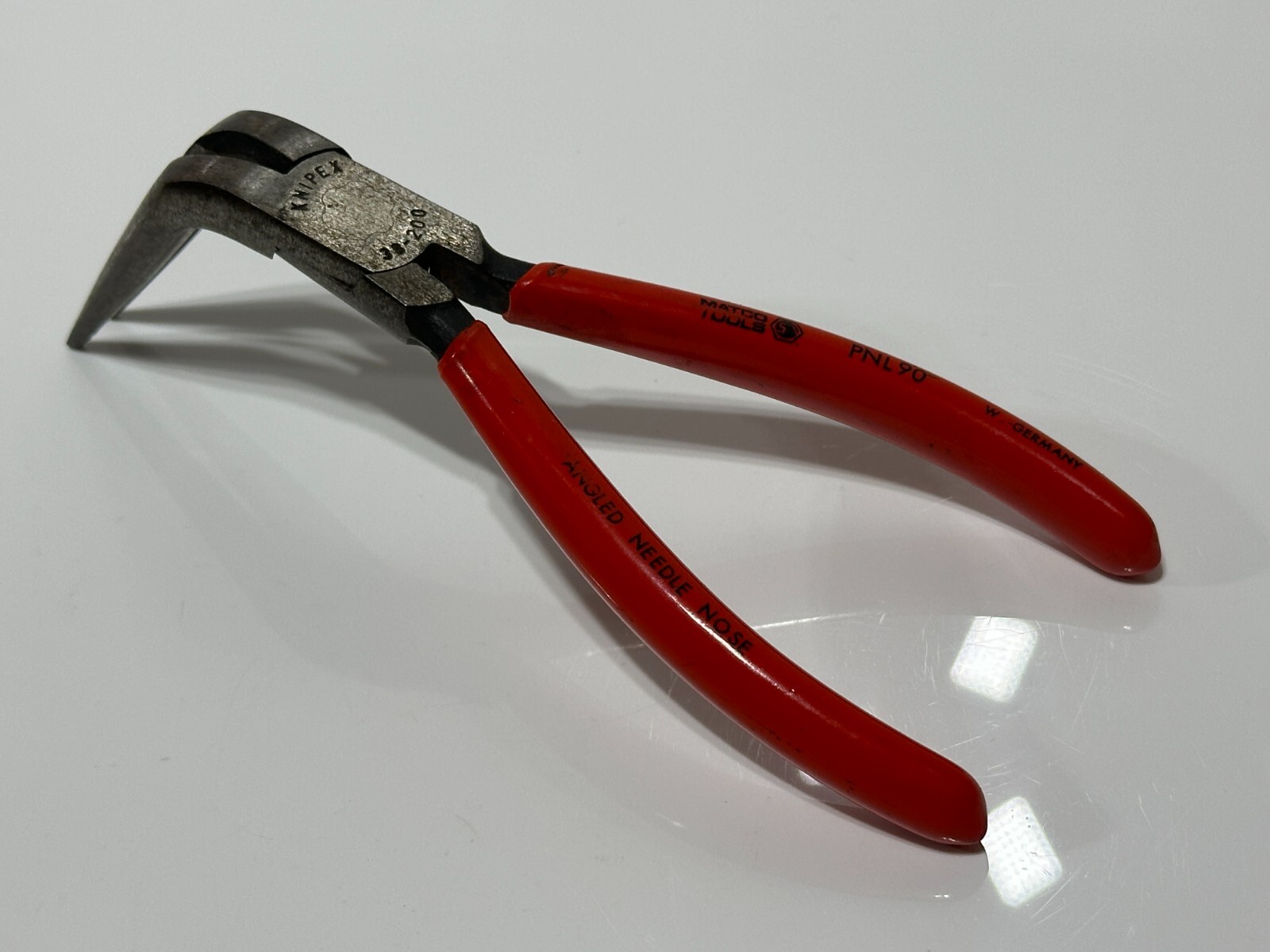 Matco Tools PNL90 (Knipex 38-200) 70º NEEDLE NOSE Bent Diagonal Pliers, Red Grip