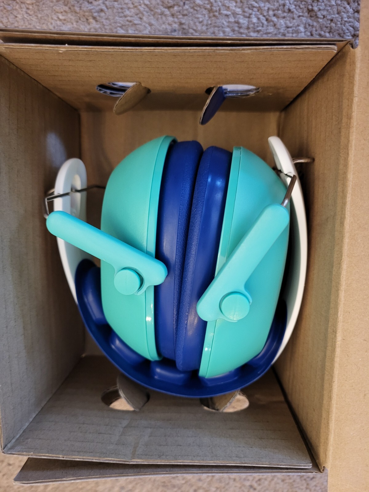3M Kids Hearing Protection Earmuffs Adjustable Headband Aqua Navy Blue