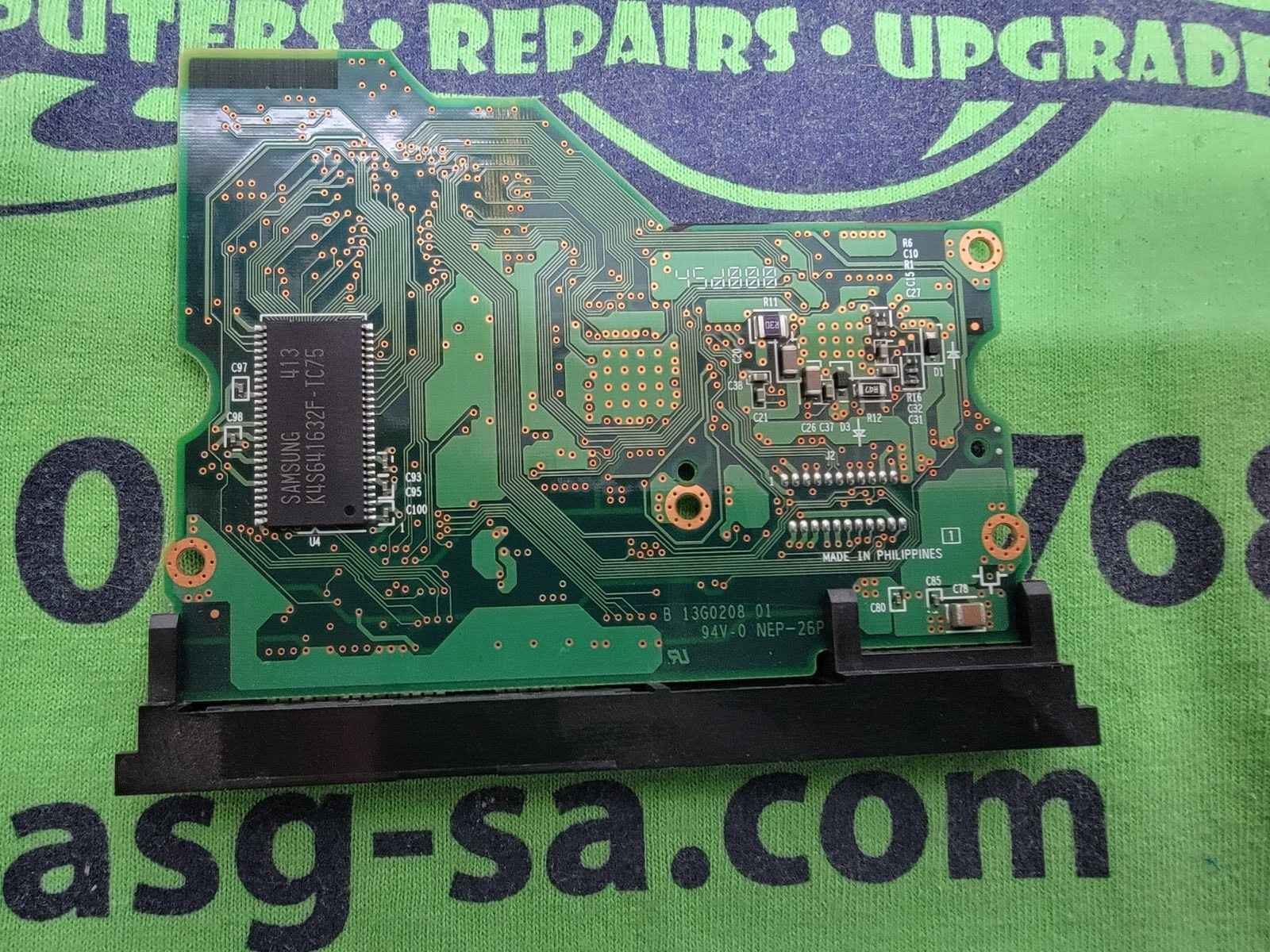 HDD - PCB Logic Board - Hitachi - B 13G0208 01 - PCB LOGIC BOARD