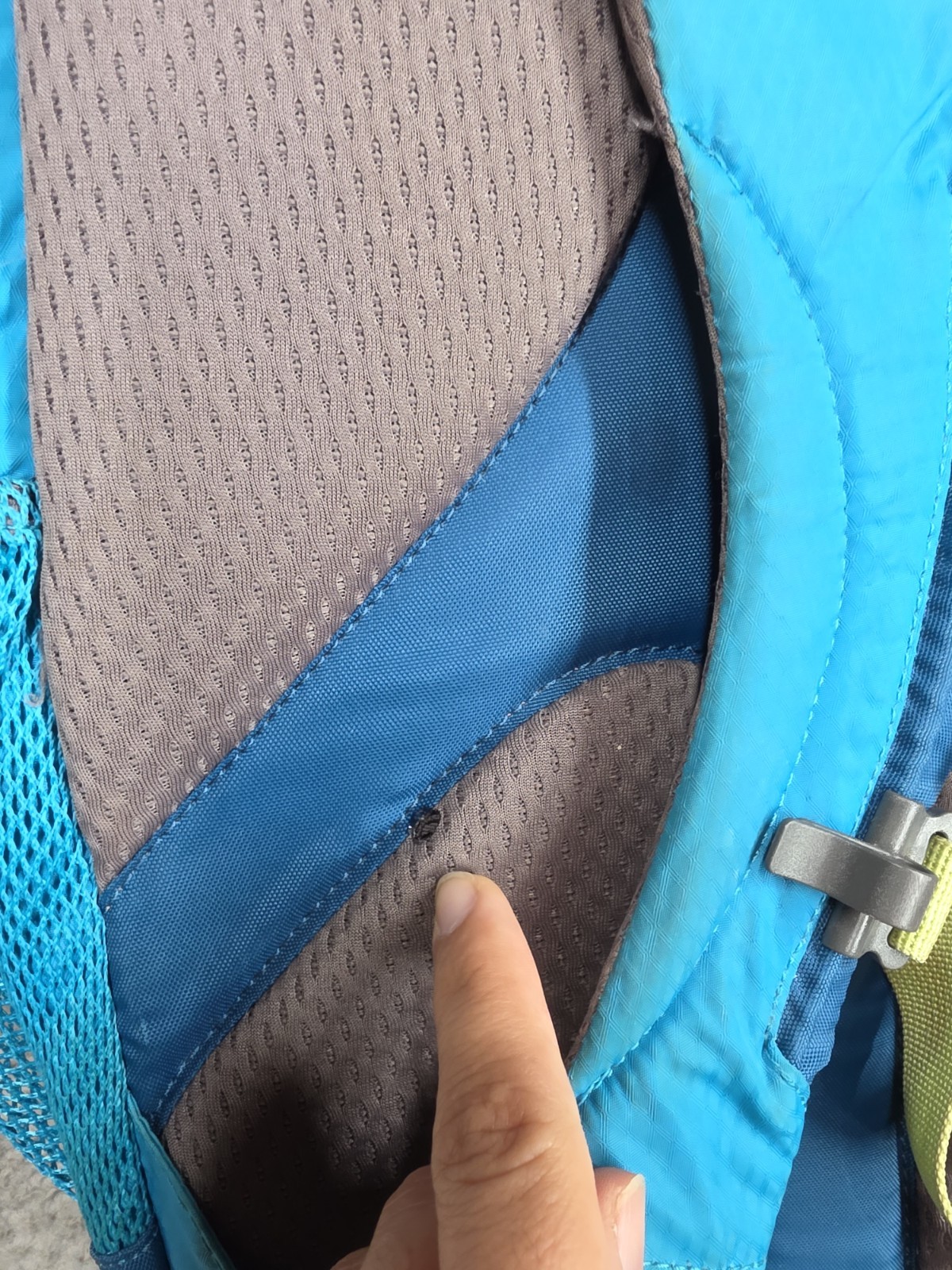 Camelbak Day Star Blue Hydration Day Hiking Backpack No Bladder