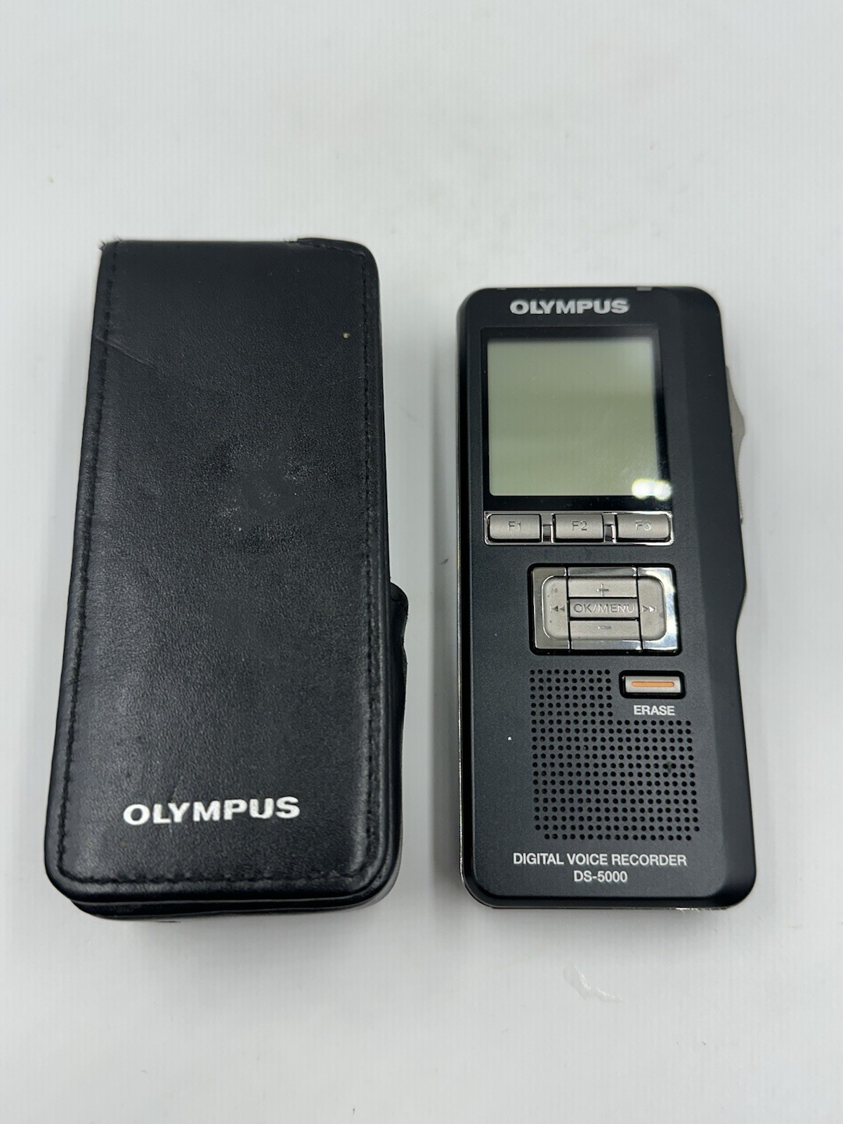 Olympus DS-5000 Handheld Digital Voice Recorder Black