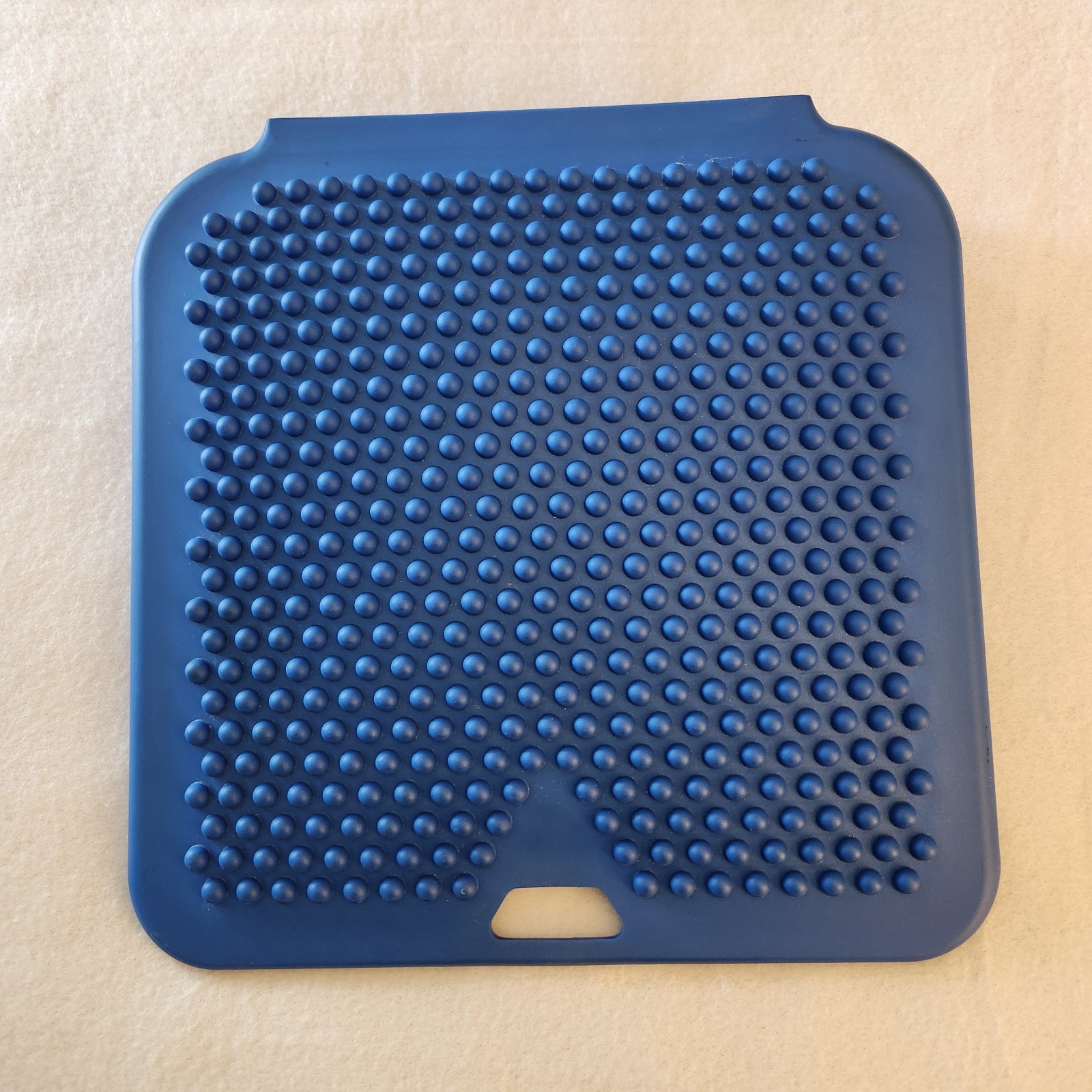 Gymnic Movin' Sit Cushion Inflatable Seat Cushion About 14 x 14 Corrects Posture