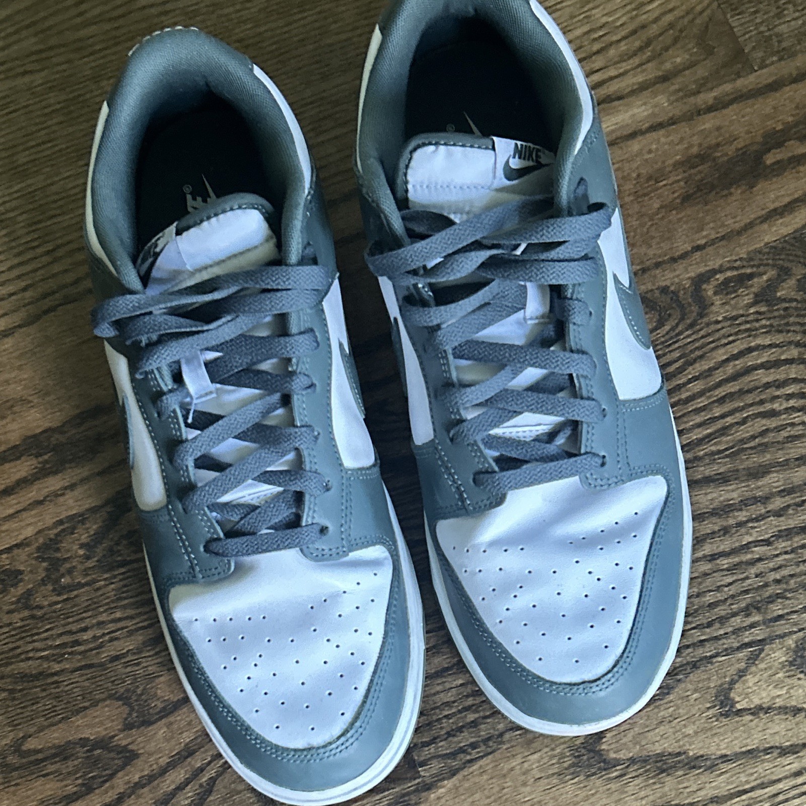 Nike Dunk Low Men's Gray/White Colorblock Low Top Lace Up Athletic Sneaker