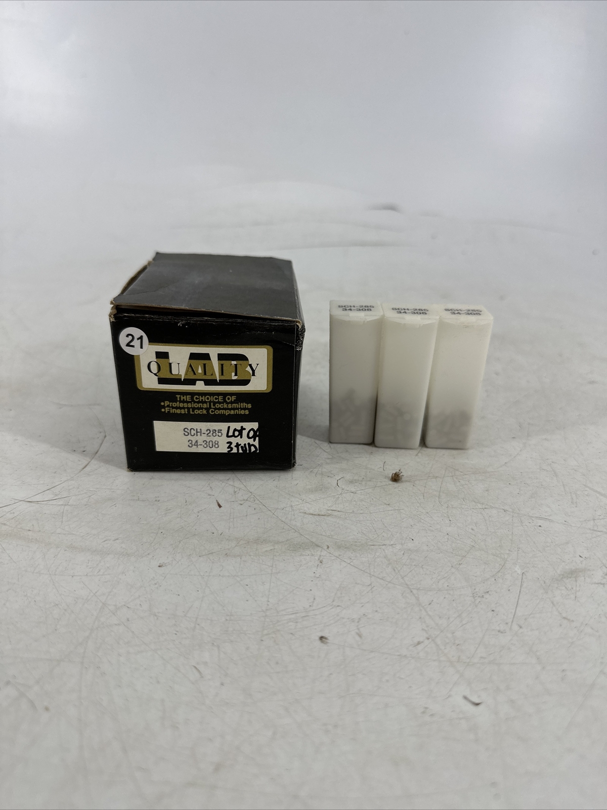 LOT OF 3 Tubes Lab #8 Schlage Bottom Pin .285 SCH-285 34-308