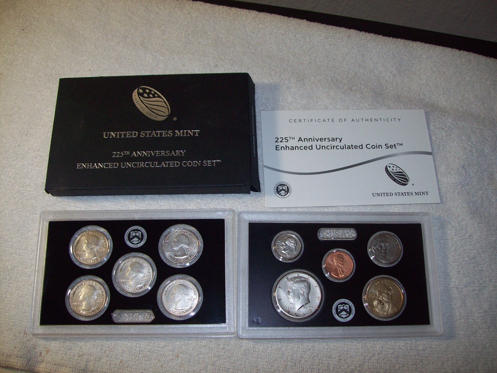 2017 U S MINT 225th ANNIVERSAY ENHANCED UNCIRCULATED COIN SET