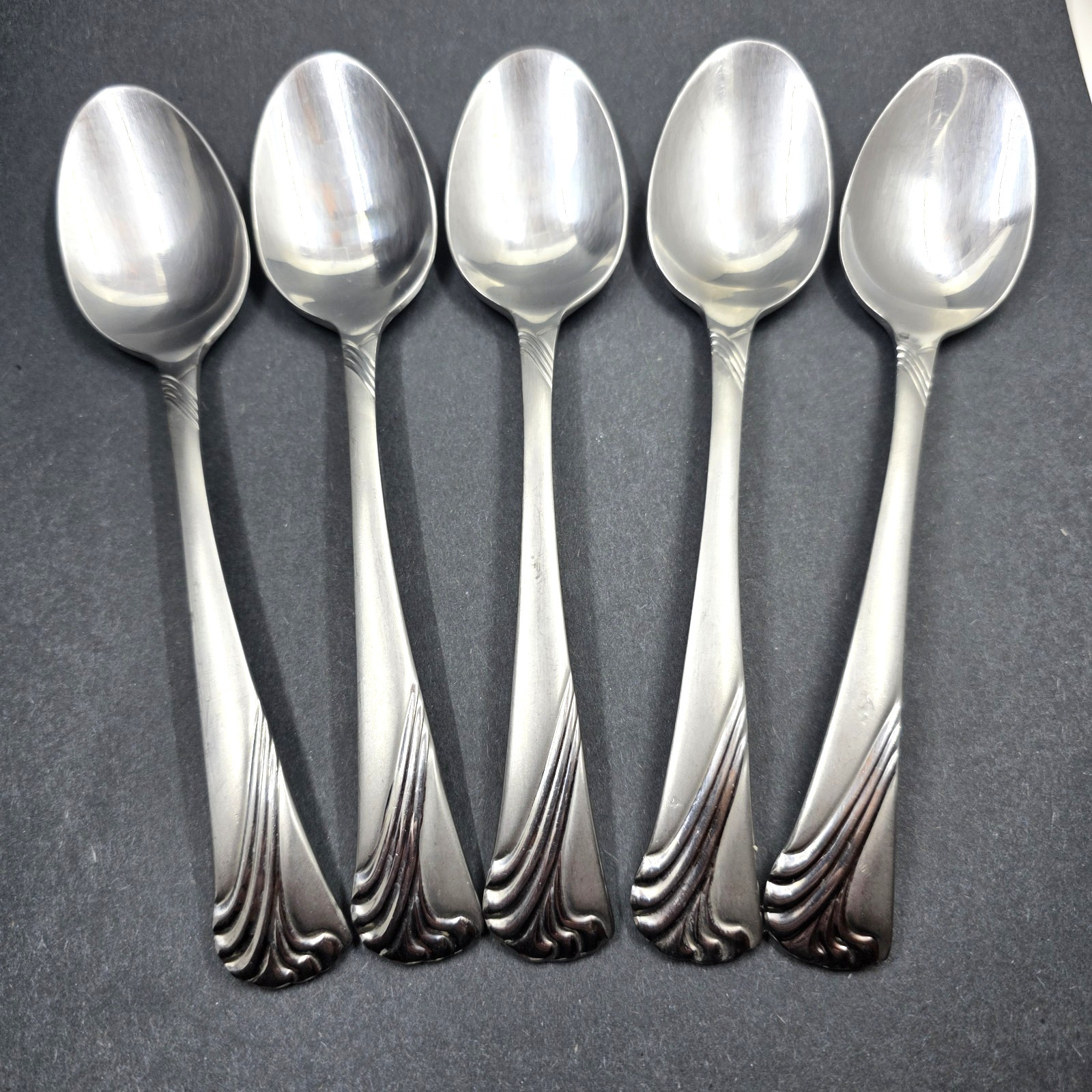 Hampton Silversmiths HSV39 7 7/8" Oval/Table Spoons 5 pcs 18/10 Stainless