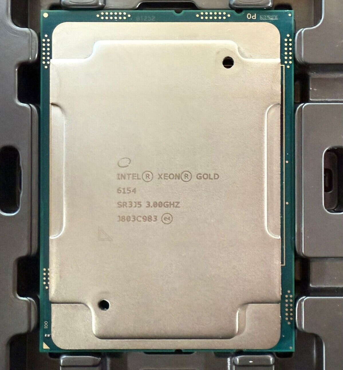 Intel Xeon Gold 6154 3.00GHz 24.75M Cache 200W LGA3647 SR3J5 CPU Processor
