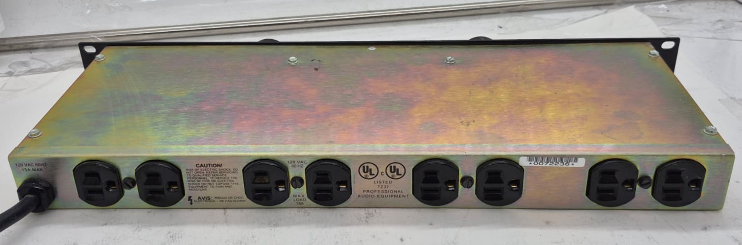 Furman PL-8 8 Port Power Conditioner & Light Module - Missing Light Modules
