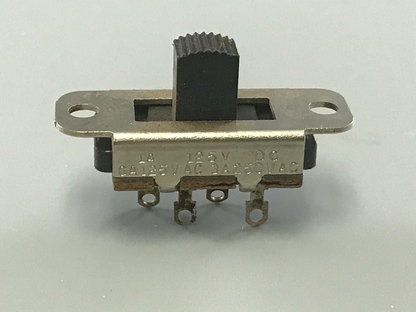 Switchcraft SLIDE SWITCH 4 PIN DTDP 1A 125V STOCKPOLE