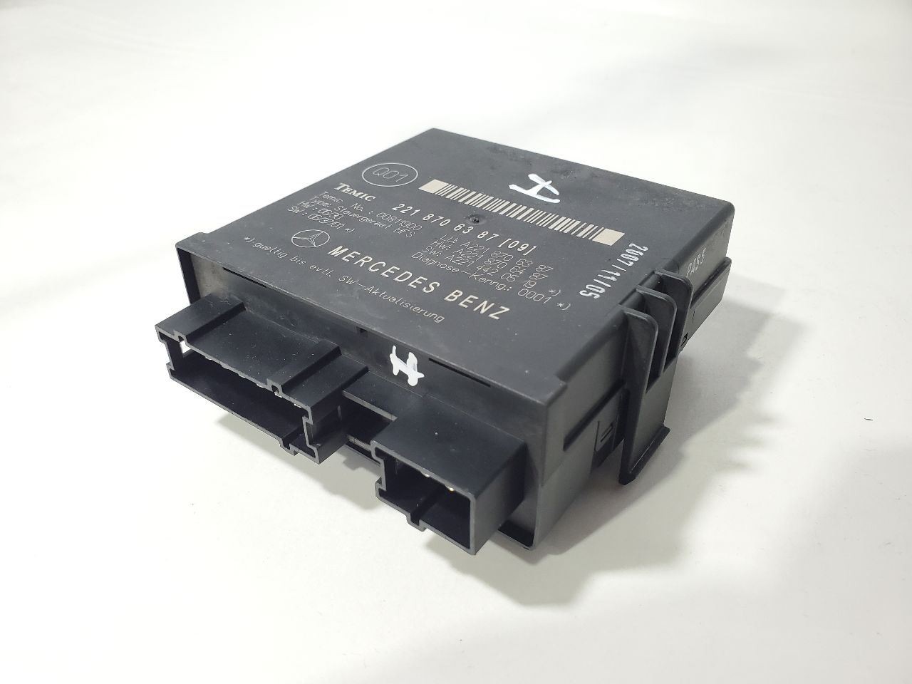 2007 2008 Mercedes CL550 OEM 2218706387 Remote Trunk Release Control Module