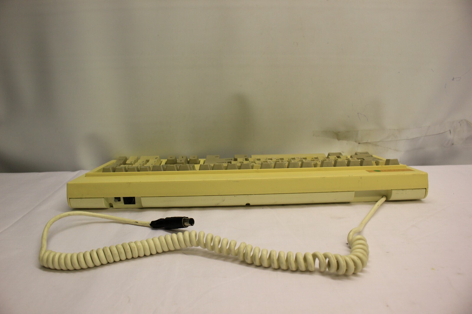 ACORN E03610ACORN KEYBOARD 0391,100 VINTAGE UNTESTED