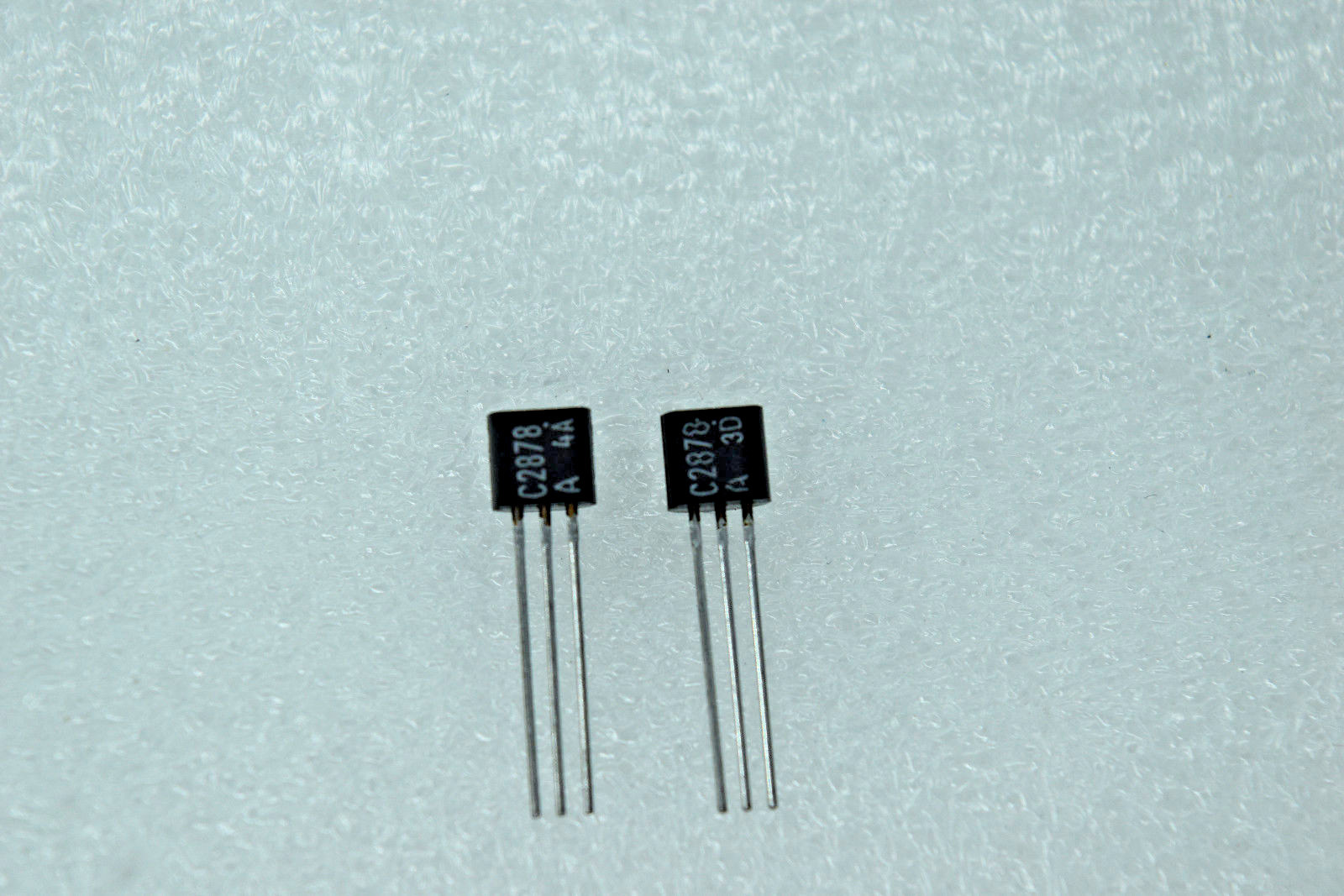 (2PCS) 2SC2878 Original New Toshiba Transistor