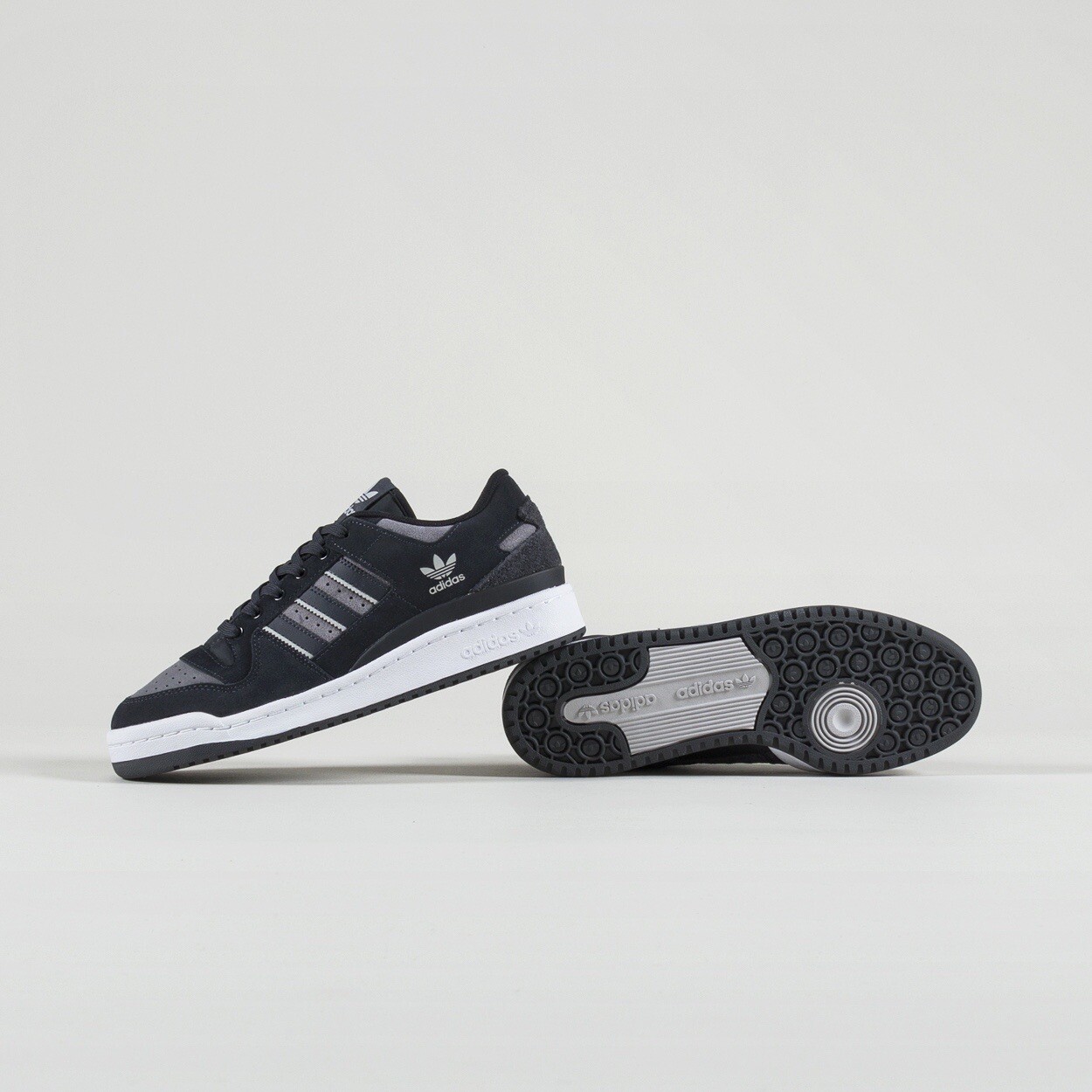 Adidas Forum 84 Low Adv Men’s Sneaker Basketball Shoe Athletic Trainers #585
