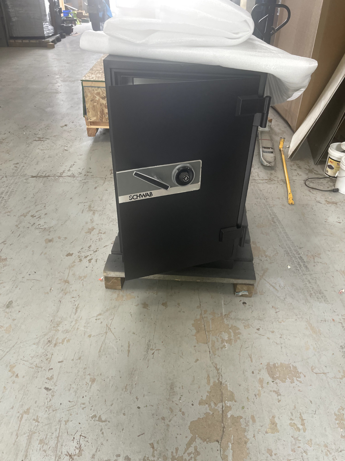 1980 Schwab safe