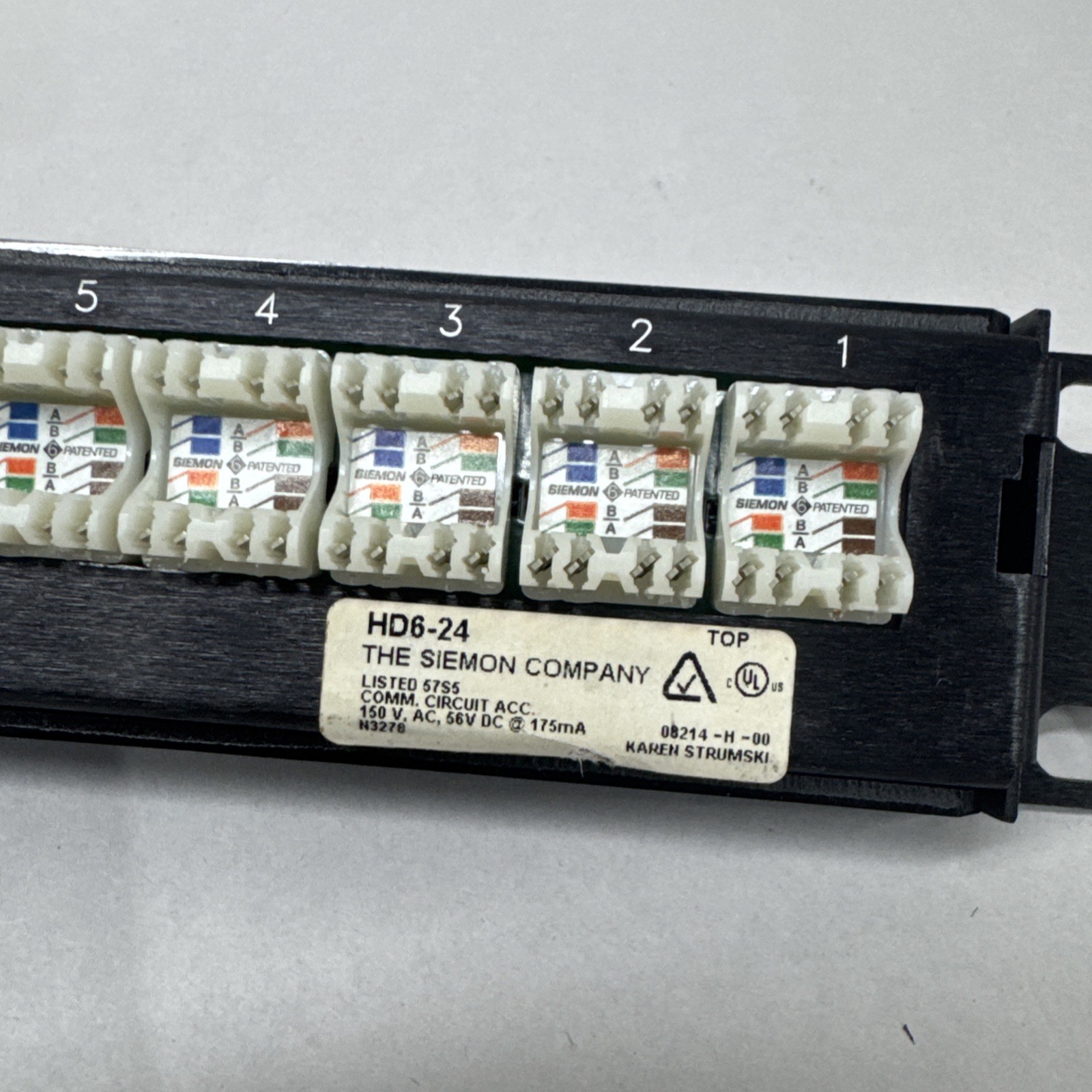 Siemon HD6‑24 24‑Port Flat High Density Cat6 Patch Panel • RJ45 110 Punchdown