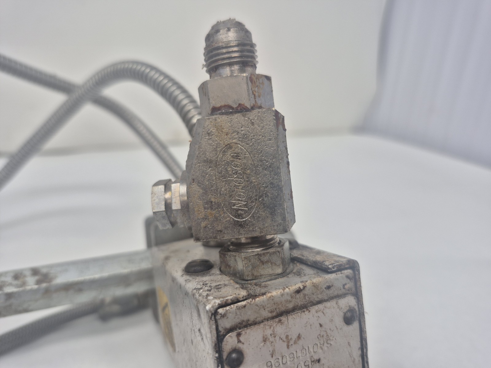 Nordson H-201T Automatic Hot Melt Adhesive Applicator Module
