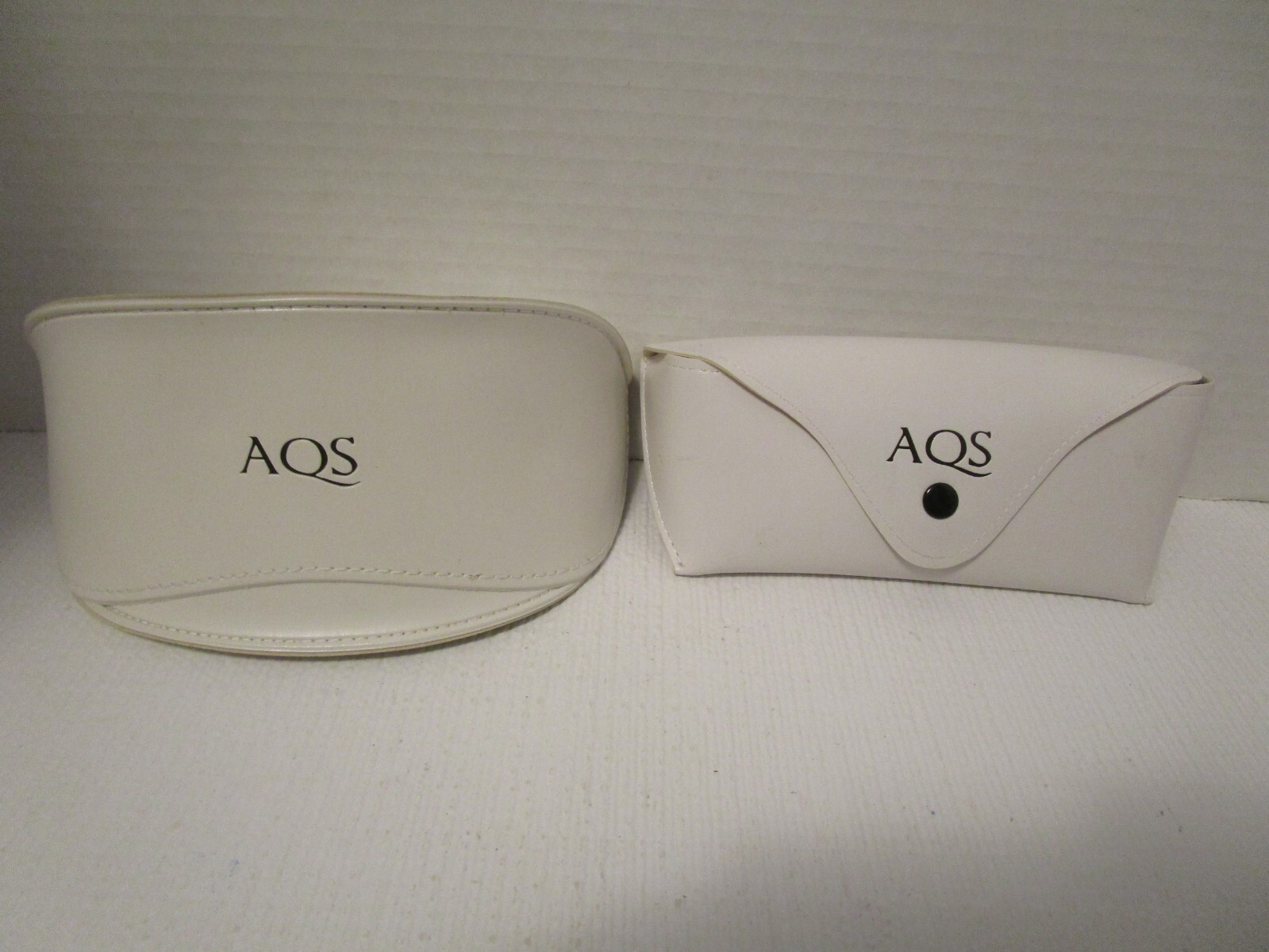 AQS Aquaswiss Sunglasse Cases Eyeglasses Pouch Oversize Set of 2 White NEW