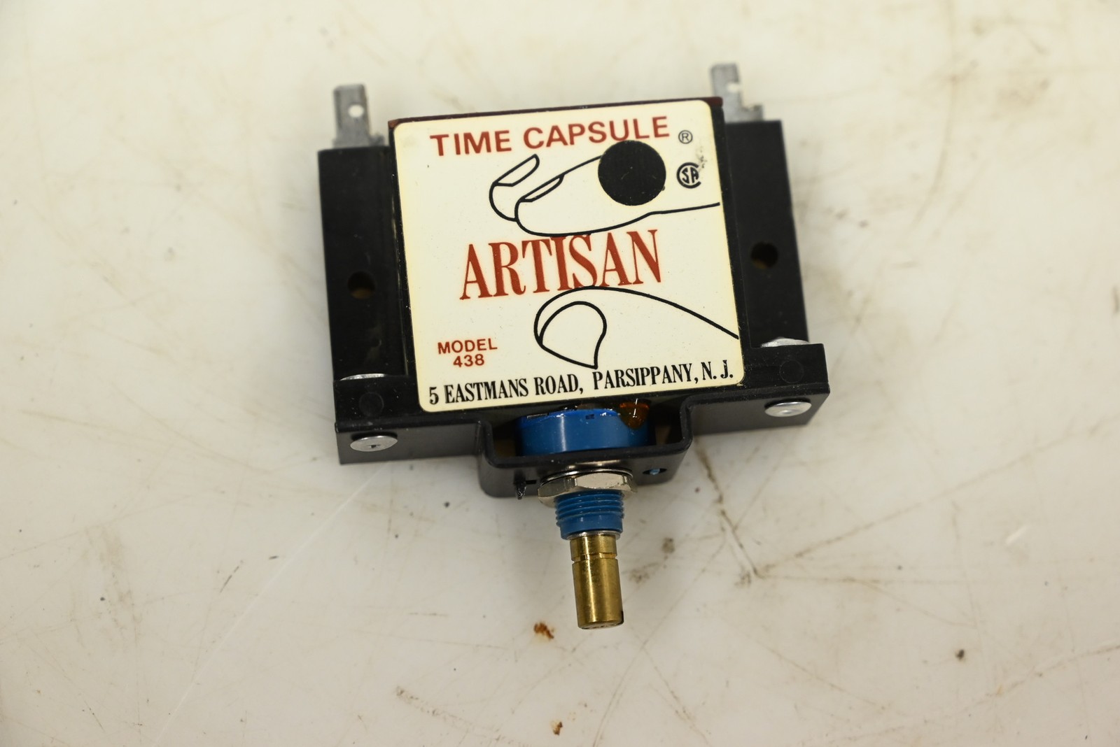 Artisan 438 Universal Switch Adjustable Time Capsule