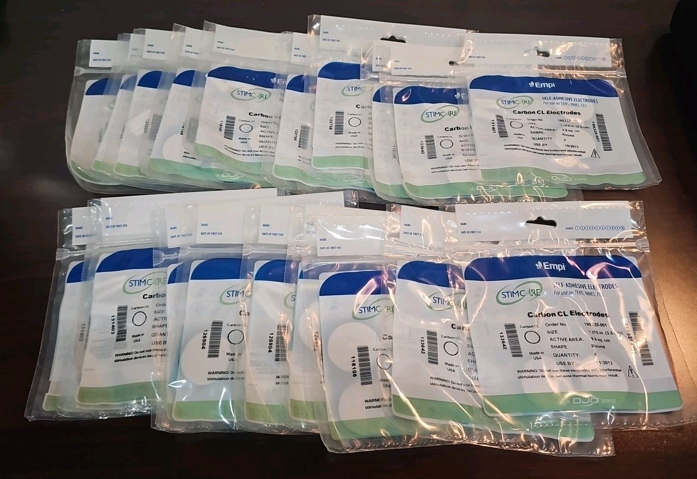 Empi Self-Adhesive Electrodes 1.375" x 1.375 Round 199325-001 20 Packs of 4 New