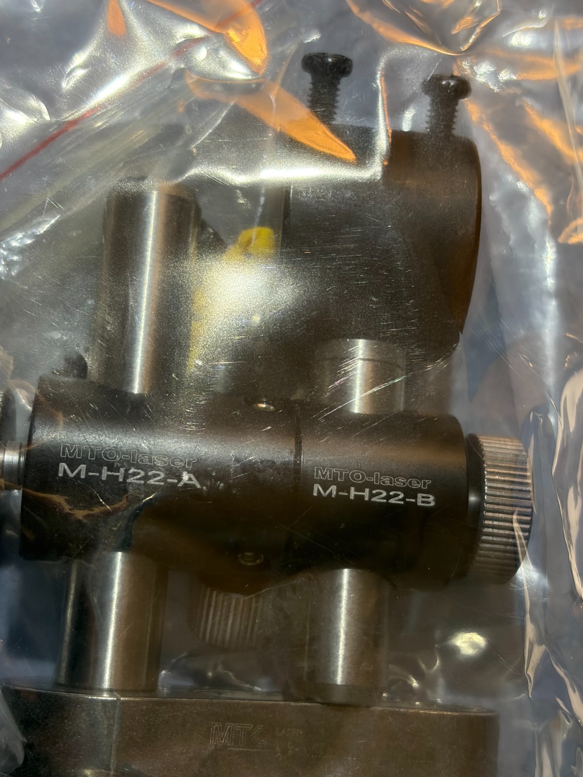NEW - MTO-Laser M-HT-3-Q20 21.5mm Optical Lens Holder 3-Axis Mount