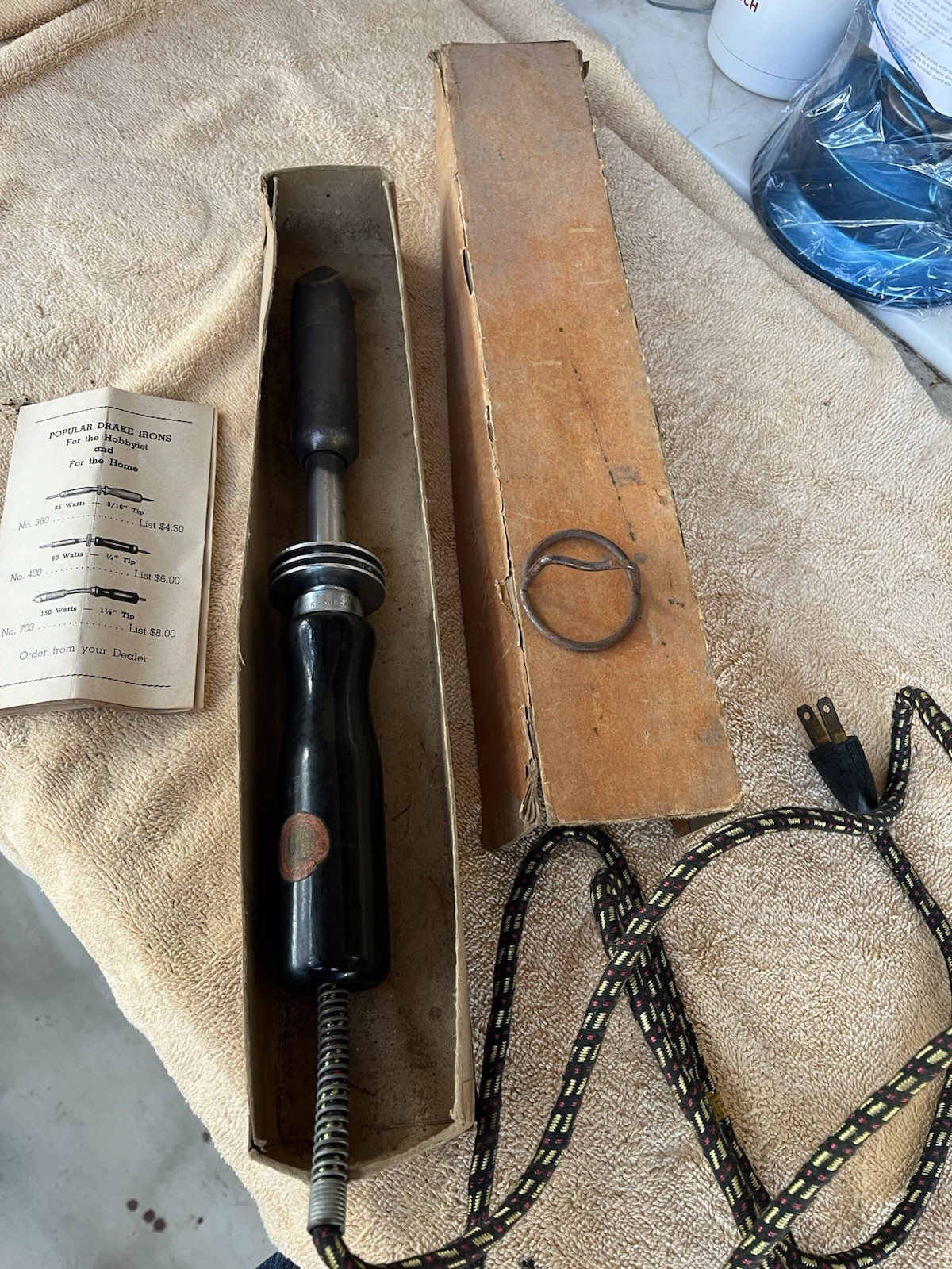 Vintage Drake Soldering Iron No. 703 - 150 Watts. This Bad Boy Is VG .Tested