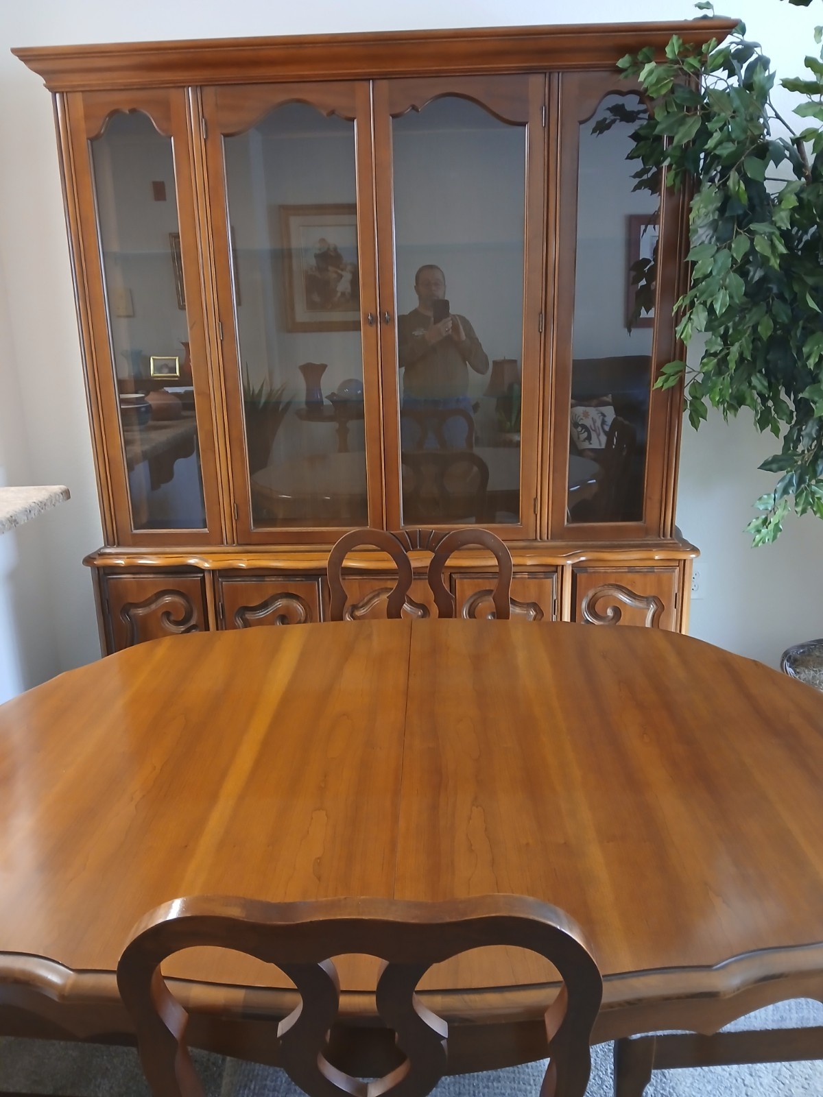 Dining Room Set: Hutch, Table, & Chairs - Great condition - Cherry Fruitwood