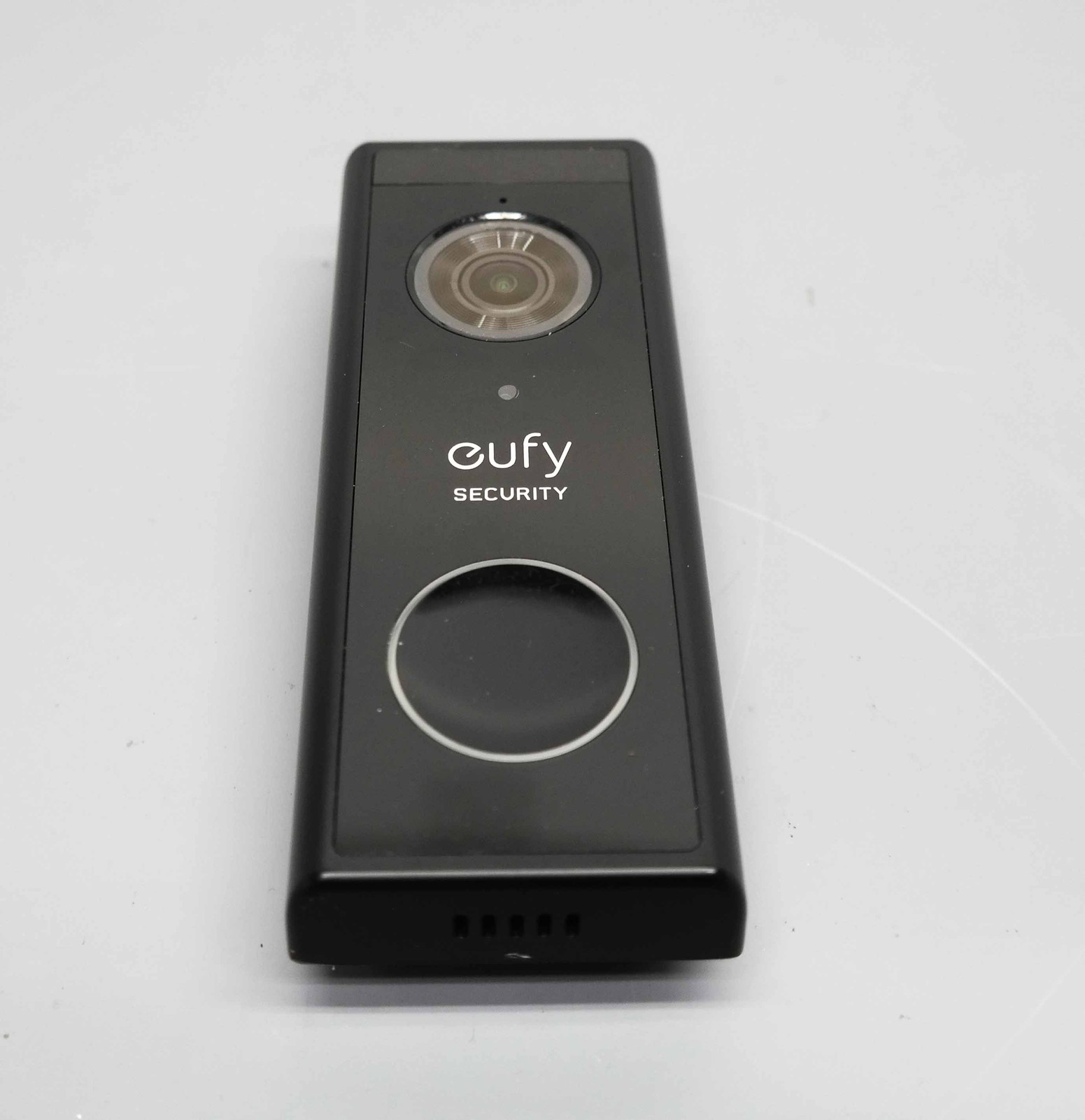 Eufy E82101W3-99 Smart Video Doorbell with 2K HD Resolution