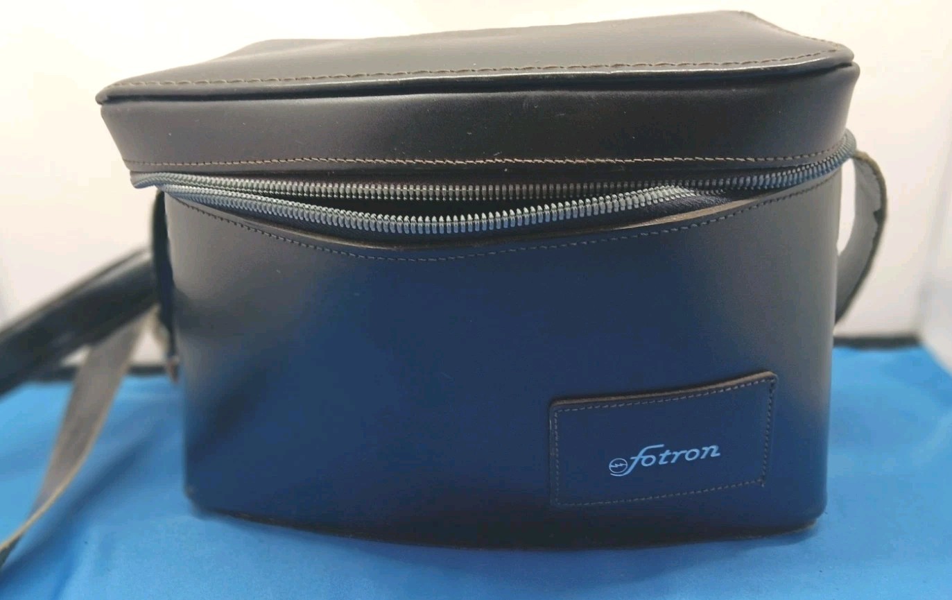 Quantaray Computerized Camera Body, Case, 3 Lenses, Flash Unit, Tint Lenses