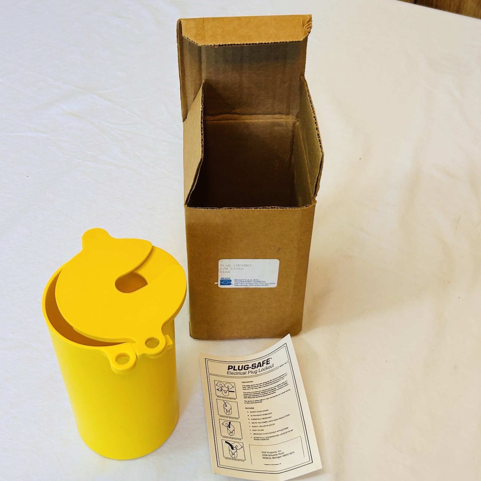 Brady Safety Plug Lockout P/N 65566 Yellow New Old Stock