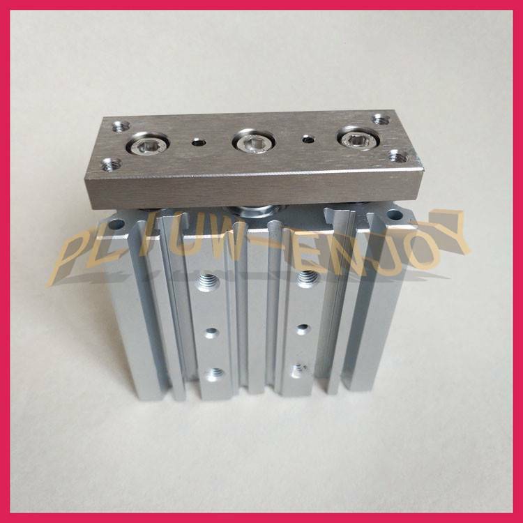 1PCS NEW SMC MGPM12-70Z guide rod cylinder